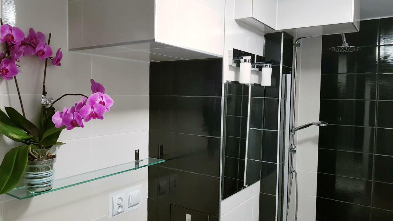 Huoneisto City Stogi Apartament Gdańsk